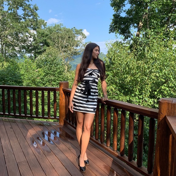 BCBG Black and White Mini Dress - Picture 1 of 3